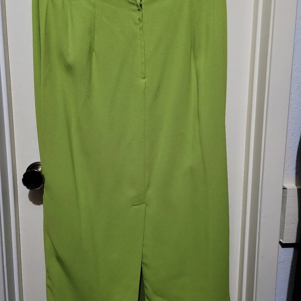 Womans 3 piece suit - Picture 12 of 12
